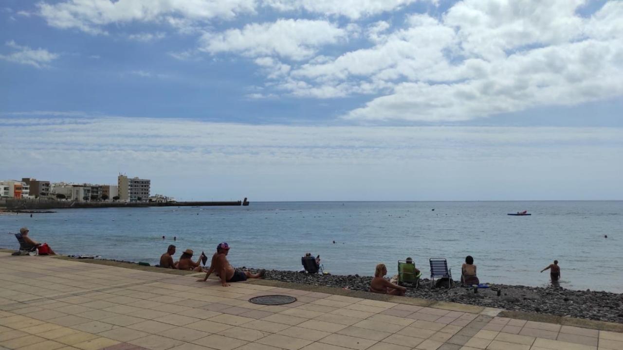 Apartamento La Avenida De Arinaga Apartment Luaran gambar